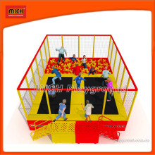 Mich Neueste Schaum Pit Indoor Trampolin